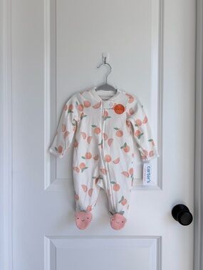 🍊Carter’s Cotton Clementine Fruit Sleep and Play Footie NWT